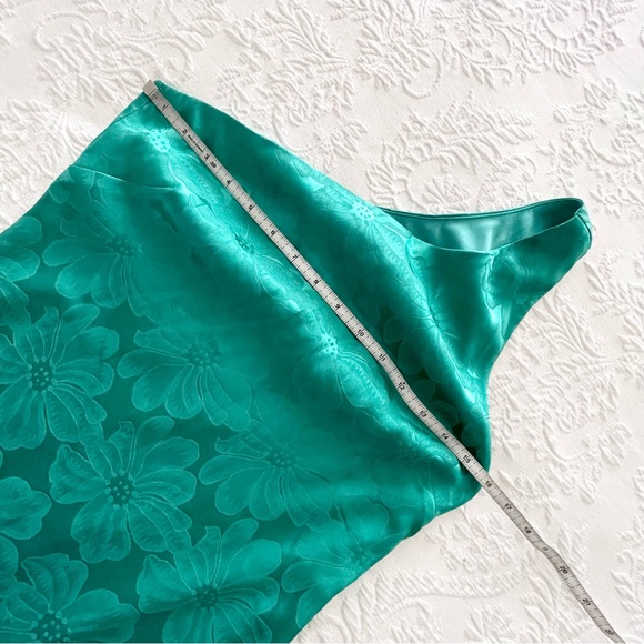 NWOT Lulus Chasing Desire Teal Green Satin Jacquard One-Shoulder Maxi Dress - Picture 4 of 6